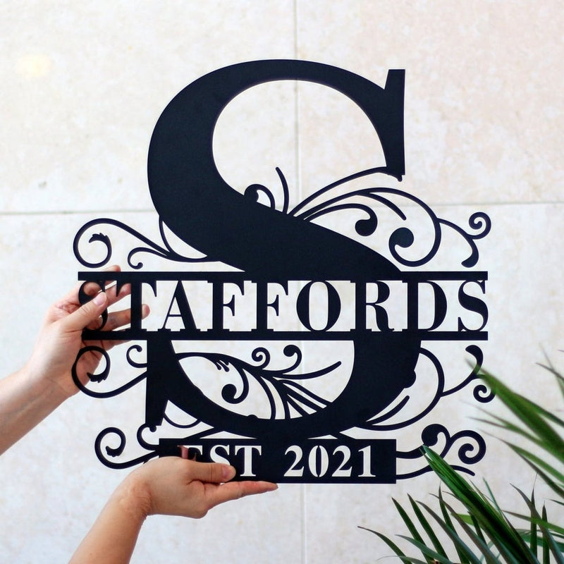 Personalized Family Name Metal Sign for Your Home - iWantDIY